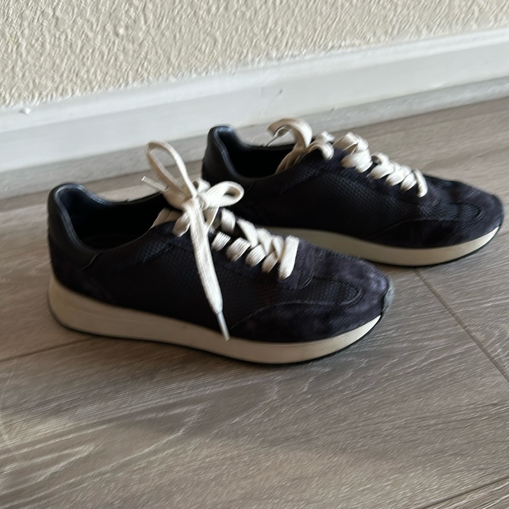 Vince Navy suede sneakers